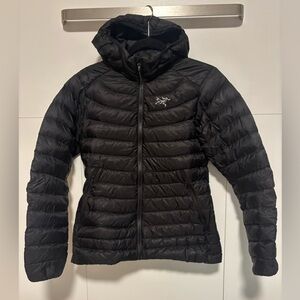 Arc’teryx cerium LT hoody